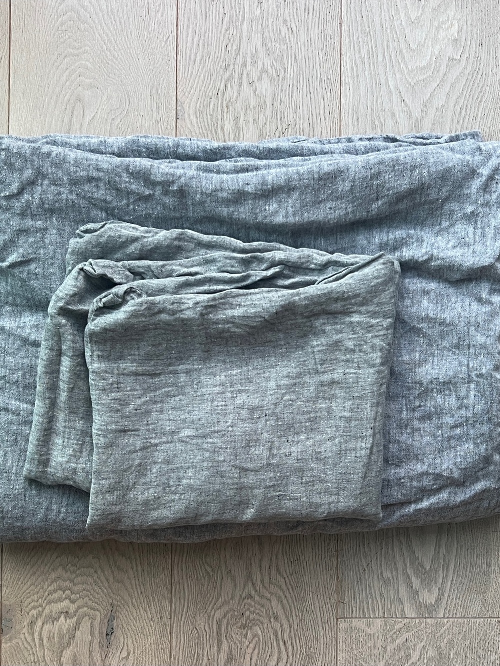 Schoolhouse Gray Linen Duvet Cover Twin Size Pillow Sham Set